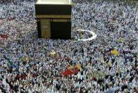 Umat muslim sedang Tawaf, salah satu amal ibadah yang dilakukan oleh Muslim pada saat melaksanakan haji dan umrah. /instagram.com/@Ilove.makkah
