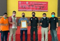 Anggota DPRD DKI Jakarta Adnan Taufik bersama PMI DKI Jakarta mengadakan Kegiatan sosial donor darah. /Dok. Apakabarnews.com/Igor Dirgantara