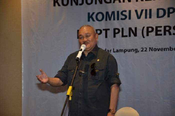 Wakil Ketua Komisi VII DPR RI, Alex Noerdin. /Dpr.go.id.