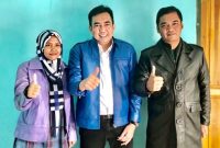 Pengusaha Dedi Ruslan dan owner Kaya Q Leather” Dini Iryani /Dok. Hallosukabumi.com/DR Media Center