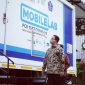 Gubernur DKI Jakarta Anies Baswedan saat launching Mobile Labs PCR COVID-19 BSL 2. /Instagram.com/@balaikota_jakarta.
