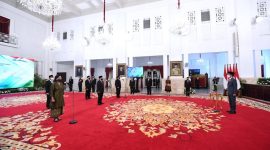 Acara pelantikan dan mengambil sumpah jabatan Anggota Dewan Pengawas Lembaga Pengelola Investasi (LPI). /Dok. Biro Pers Sekretariat Presiden/Lukas.