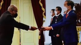 Presiden Joko Widodo saat menerima surat kepercayaan (credential letter) dari 7 Duta Besar Negara Sahabat. /Instagram.com/@sekretariat.kabinet.