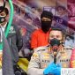 Polres Metro Jakarta Selatan mengamankan seorang tersangka kasus penganiayaan terhadap PLT Kadis Parekraf Provinsi DKI Jakarta. /Instagram.com/@polres_metro_jakartaselatan