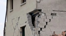 Ilustrasi Dampak Gempa Bumi. /Pixabay.com/Angelo_Giordano