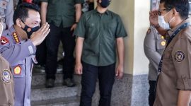 Menteri Pariwisata dan Eknomoi Kreatif Sandiaga Uno menggelar pertemuan dengan Kapolri Jenderal Listyo Sigit Prabowo. /Instagram.com/@sandiuno
