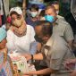 Anggota DPR-RI Habiburokhman dan Adnan Taufiq saat blusukan di Kelurahan Utan Kayu Selatan. /Dok. Igor Dirgantara