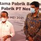 Menteri Investasi Republik Indonesia Bahlil Lahadalia dan Presiden Direktur PT Nestlé Indonesia Ganesan Ampalavanar. /Dok. Nestle Indonesia
