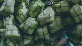 Lebaran Ketupat miliki makna agar raga yang sudah dibungkus bersih tidak ternodai dosa lagi. /Pexels.com/Tjippy Ismoyo