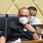 Wakil Ketua Komisi II DPR RI Junimart Girsang meminta Mendagri Tito Karnavian agar memberikan teguran keras kepada Bupati Alor, Amon Djobo. /Dok. DPR/Geraldi
