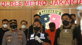 Polres Metro Jakarta Barat lakukan Press conference Penangkapan Pelaku Pembakaran Tetangga. /Dok. humas.polri.go.id
