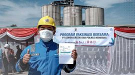 PT Semen Gresik (SG) bersinergi dengan Polres Rembang melaksanakan program vaksinasi sebanyak 625 dosis vaksin. /Instagram.com/@semengresikofficial
