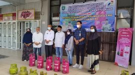 Pertamina bekerja sama dengan Pemda Kabupaten Pangkep untuk memberikan Promo Trade In Tabung LPG 3kg ke Tabung LPG Bright Gas. /Dok. Bumn.go.id

