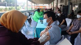 Karyawan PT. Perkebunan Nusantara mengikuti vaksinasi Tahap kedua. /Dok. Bumn.go.id
