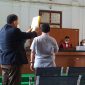 Sidang lanjutan dugaan korupsi berupa suap dan gratifikasi yang mendudukkan Gubernur Sulsel nonaktif Nurdin Abdullah sebagai terdakwa di Pengadilan Tipikor Negeri Makassar, Rabu, 26 Oktober 2021. (Dok.Hallo.id/Akbar Nur Qadri)
