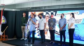 Ketua Umum Ikatan Motor Indonesia (IMI) Bambang Soesatyo (Bamsoet) menyebut Sean Gelael adalah pahlawan motorsport. /Instagram.com/@bambang.soesatyo

