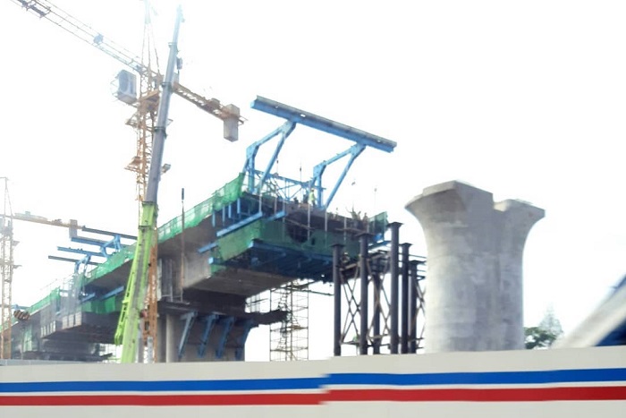 Proyek Jalur Kreta Cepat. /Instagram.com/@bluemooncm78