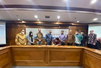 PT Krakatau Bandar Samudera menggandeng PT Melchers Melindo Indonesia, dalam upaya pengembangan pelabuhan KIP. /Dok. Krakatau Bandar Samudera
