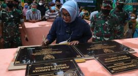 Bupati Bogor Ade Yasin meninjau sekaligus meresmikan empat titik pembangunan infrastruktur desa yang didanai melalui program SAMISADE. /Dok. Wido