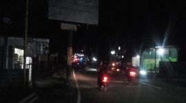 PJU di Jalan Raya Hr. Edy Sukma tepat nya disekitar Lido Cigombong sering padam. /Dok. Apakabarbogor.com/Iwan