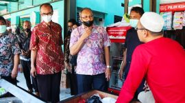 Disdagin Kabupaten Bogor melakukan Infeksi mendadak (Indak), di Pasar Cisarua. (Dok. Apakabarbogor.com/Iwan)