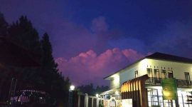 Sun Q Ta Hotel Guci Tegal merupakan salah satu fasilitas penunjang obyek wisata Guci di Kabupaten Tegal. (Dok. Traveloka.com)
