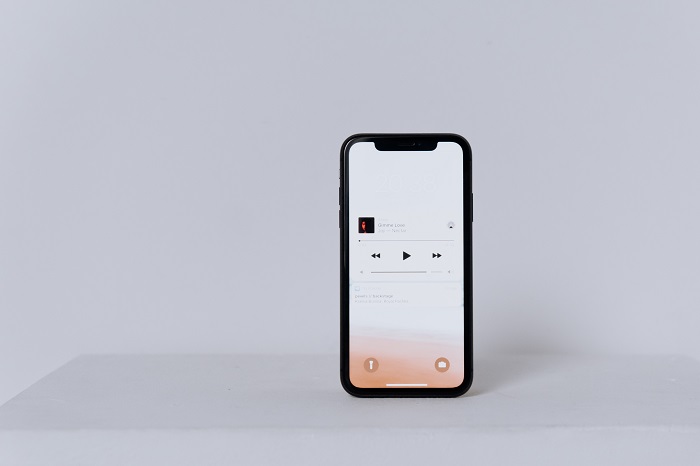 Ilustrasi handphone. (Pexels.com/cottonbro)
