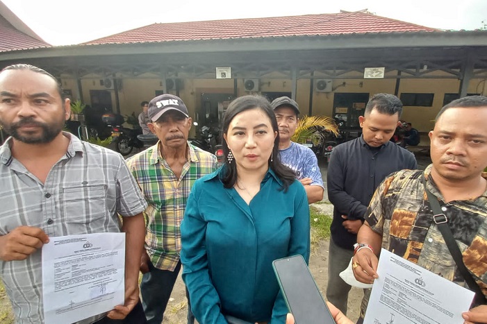 Kuasa hukum Zainal Abidin mengadukan Kapolres Kotawaringin Timur AKBP Sarpani ke Propam Mabes Polri. (Dok. Ist)