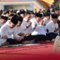 Menteri Pertahanan RI Prabowo Subianto menyapa dan beramah tamah dengan warga sekitar Kampung Cikalong Wetan, Bandung Barat, Jawa Barat. (Dok. Tim Media Prabowo Subianto)