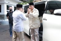 Ketua Umum Partai Gerindra Prabowo Subianto menyambangi kediaman Ketua umum PKB Muhaimin Iskandar (Cak Imin). (Instagram.com/@prabowo)