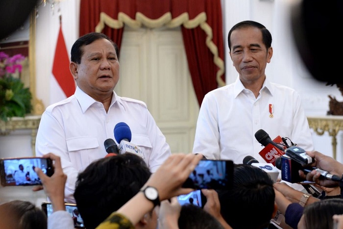 Presiden Jokowi dengan Menteri Pertahanan Prabowo Subianto. (Dok. Setkab.go.id)
